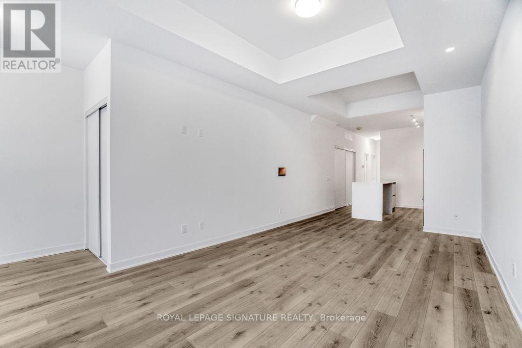 135 - 3025 Trailside Drive, Oakville, Ontario  L6M 4M2 - Photo 9 - W12779694