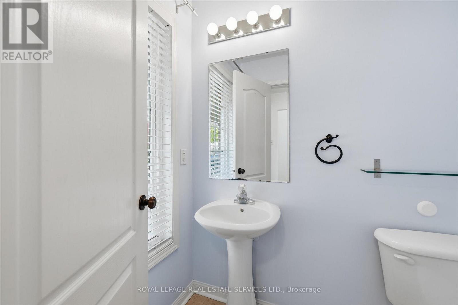 1324 Ashwood Terrace, Oakville, Ontario  L6M 4A7 - Photo 20 - W12779702