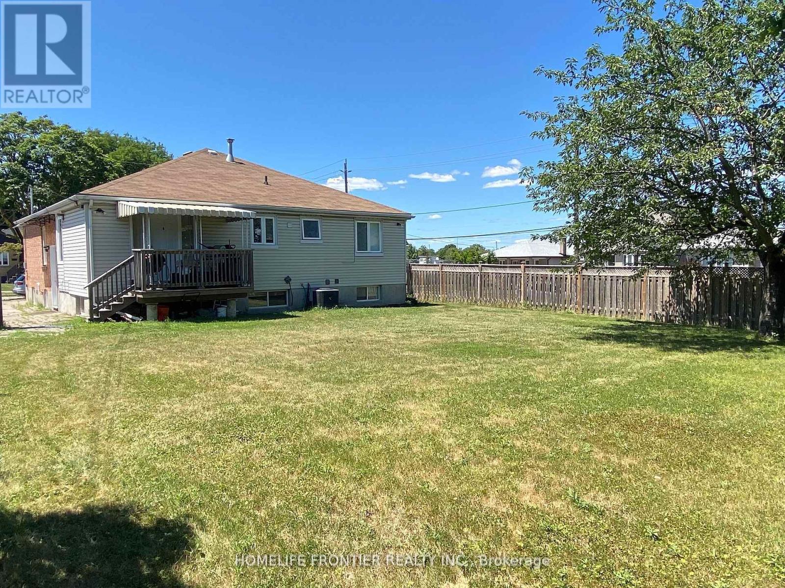 C - 63 Lockerbie Avenue, Toronto, Ontario  M9N 3A3 - Photo 19 - W12779712