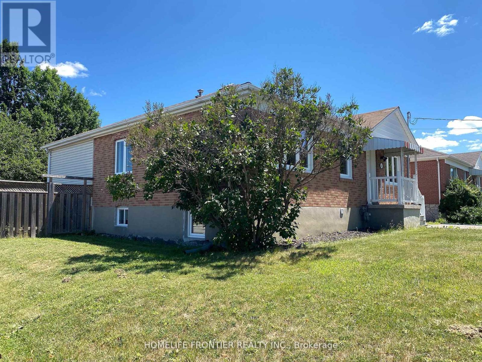 C - 63 Lockerbie Avenue, Toronto, Ontario  M9N 3A3 - Photo 2 - W12779712