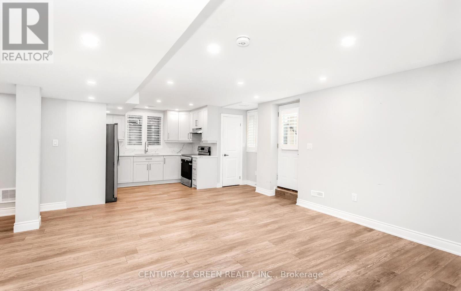 171 Belmore Court, Milton, Ontario  L9E 1H5 - Photo 36 - W12779724