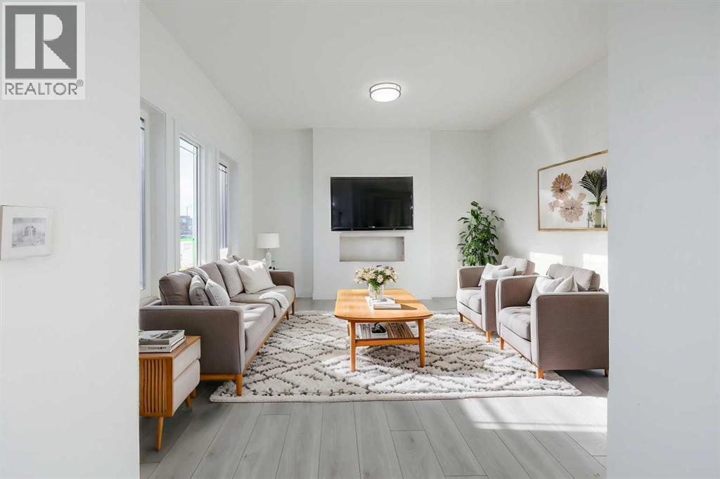 3 Appaloosa Way, Cochrane, Alberta  T4C 3L9 - Photo 4 - A2280593