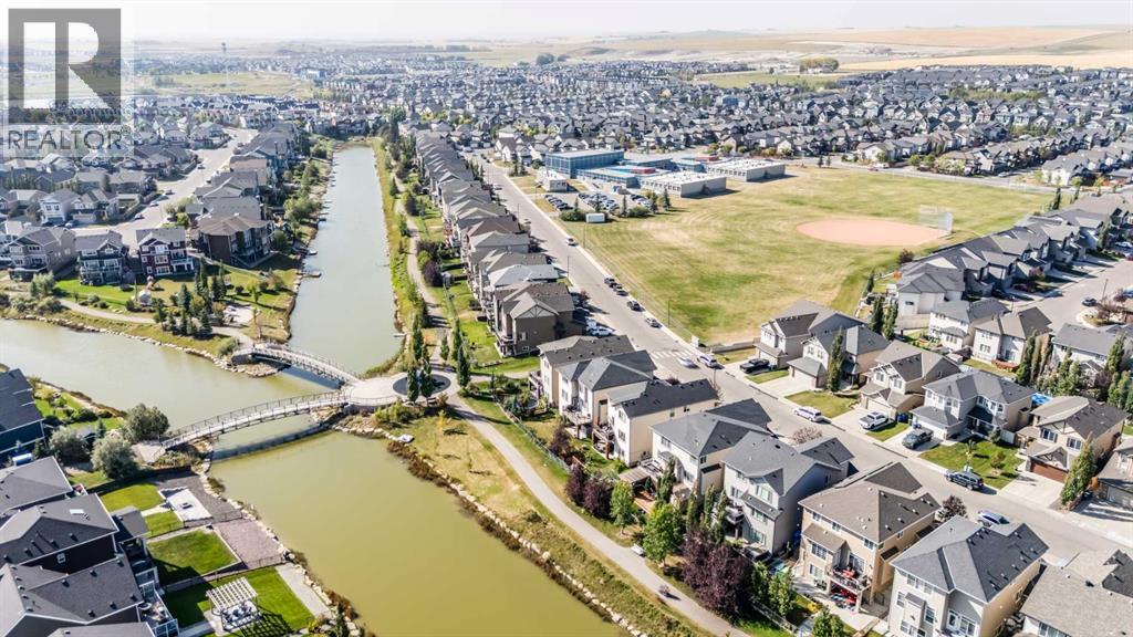 1621 Bayside Green Sw, Airdrie, Alberta  T4B 5E8 - Photo 49 - A2284313