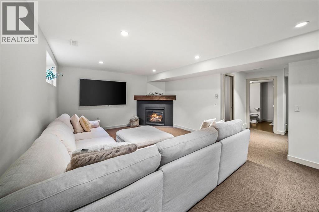 39 Wentworth Manor Sw, Calgary, Alberta  T3H 5K5 - Photo 40 - A2284525