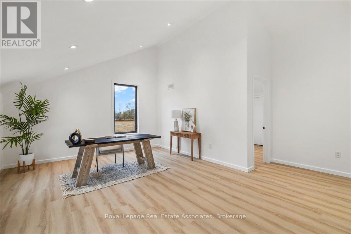 174265 Mulock Road, West Grey, Ontario  N4N 3B9 - Photo 26 - X12779704