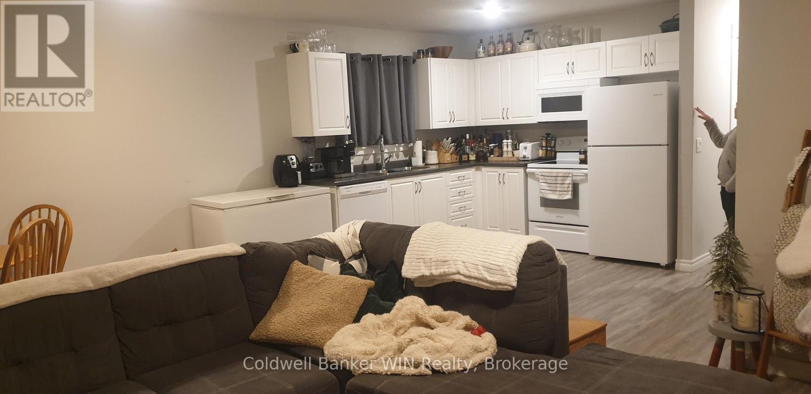 540 Wallace Avenue S, North Perth (Listowel), Ontario  N4W 0G2 - Photo 2 - X12779710