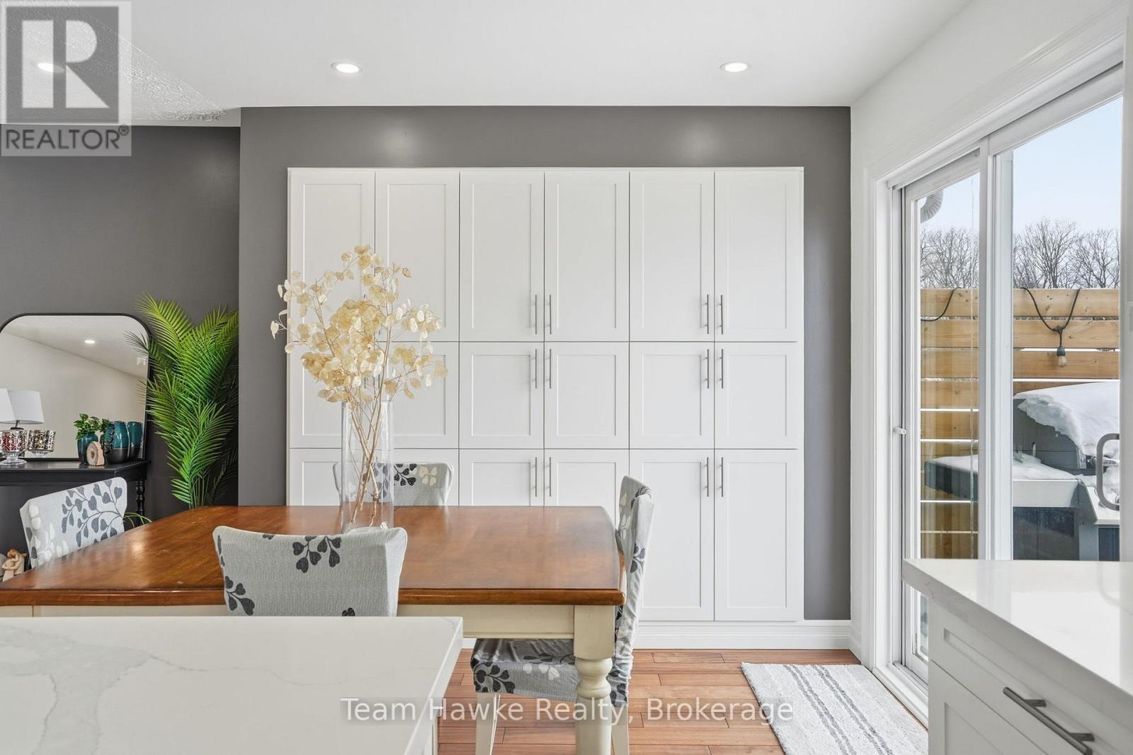 52 Mercer Crescent, Penetanguishene, Ontario  L9M 1W3 - Photo 13 - S12779790