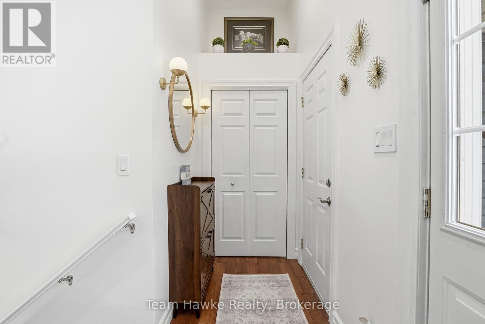 52 Mercer Crescent, Penetanguishene, Ontario  L9M 1W3 - Photo 3 - S12779790