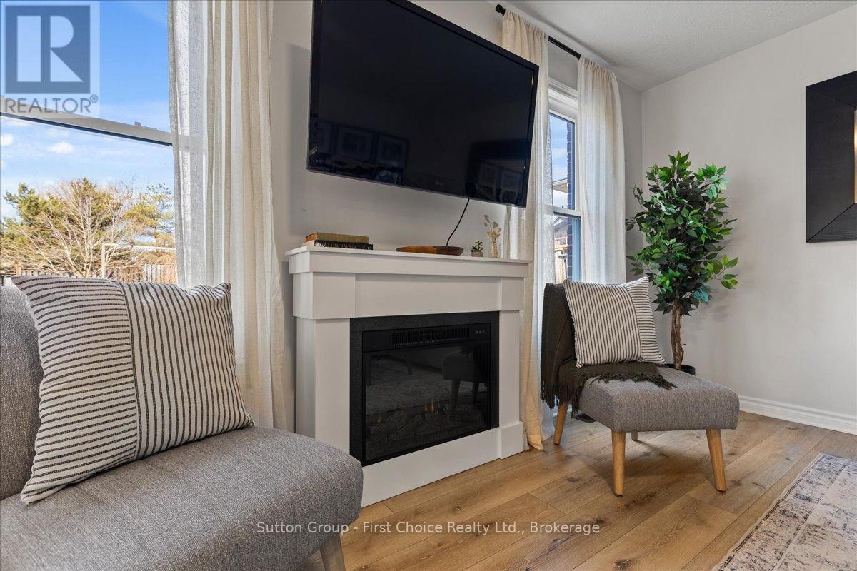 187 Southvale Road, St. Marys, Ontario  N4X 1E9 - Photo 12 - X12779924