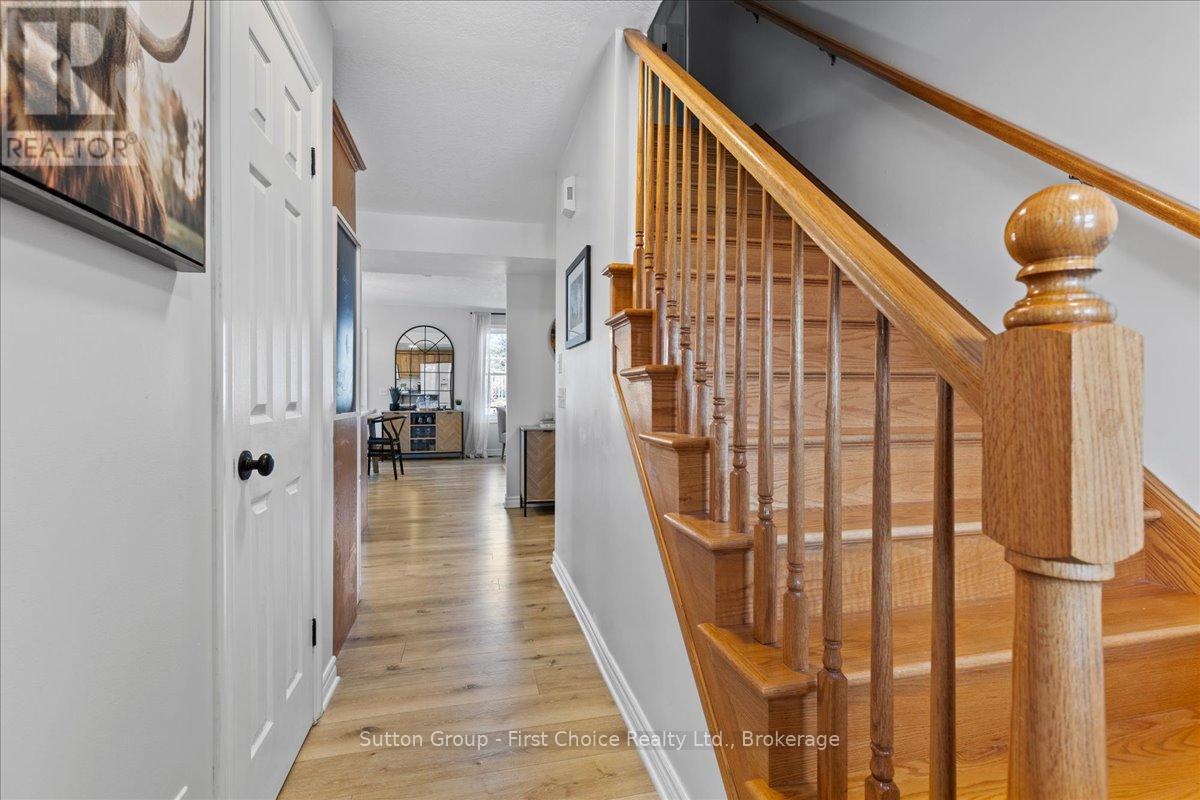 187 Southvale Road, St. Marys, Ontario  N4X 1E9 - Photo 2 - X12779924