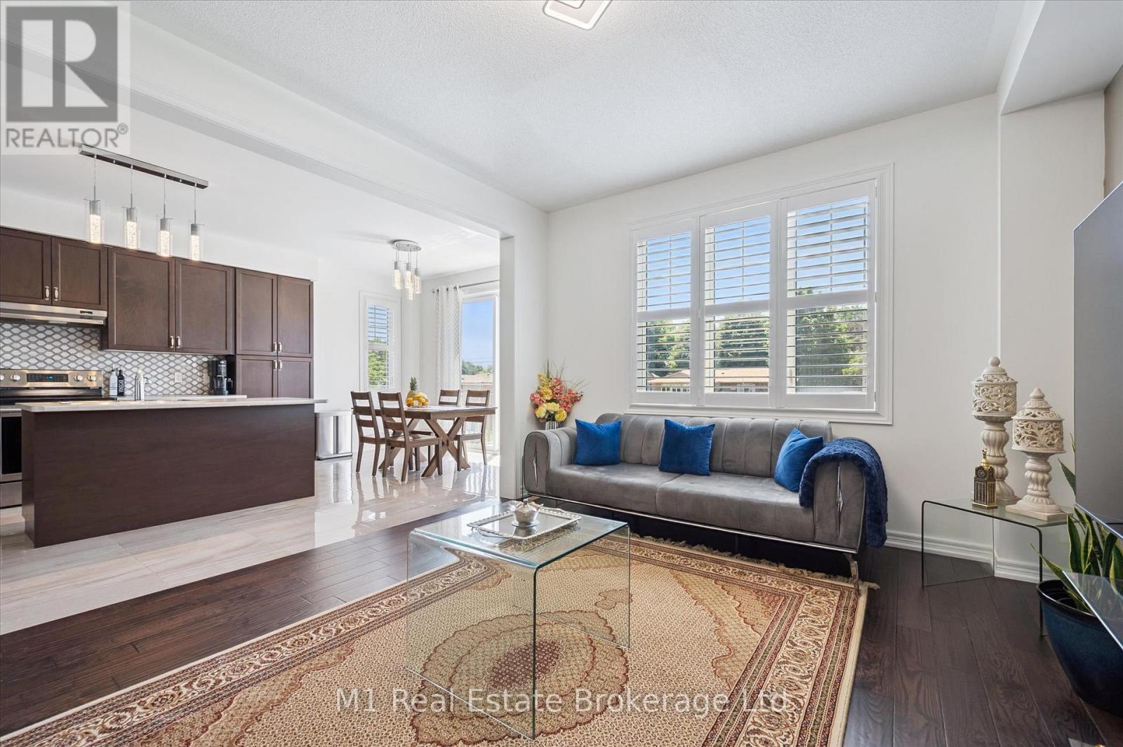 19 Findlay Way, Centre Wellington, Ontario  N1M 0A4 - Photo 10 - X12779938