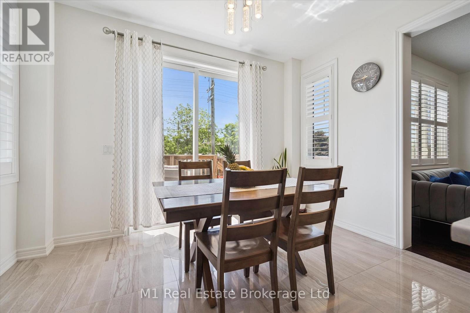 19 Findlay Way, Centre Wellington, Ontario  N1M 0A4 - Photo 9 - X12779938