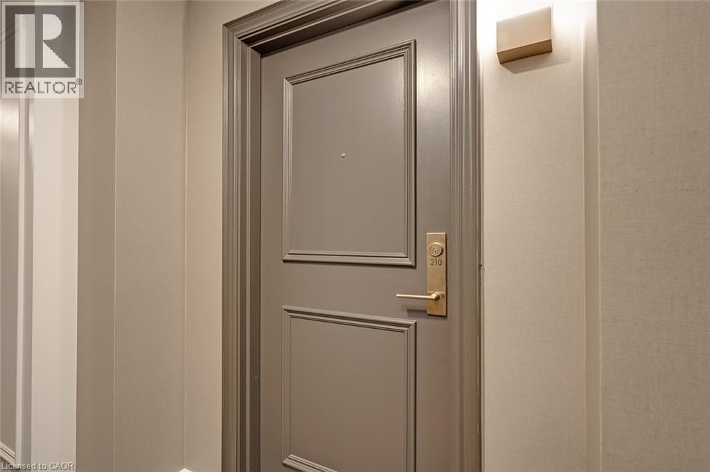 399 Elizabeth Street Unit# 210, Burlington, Ontario  L7R 0A4 - Photo 6 - 40788270