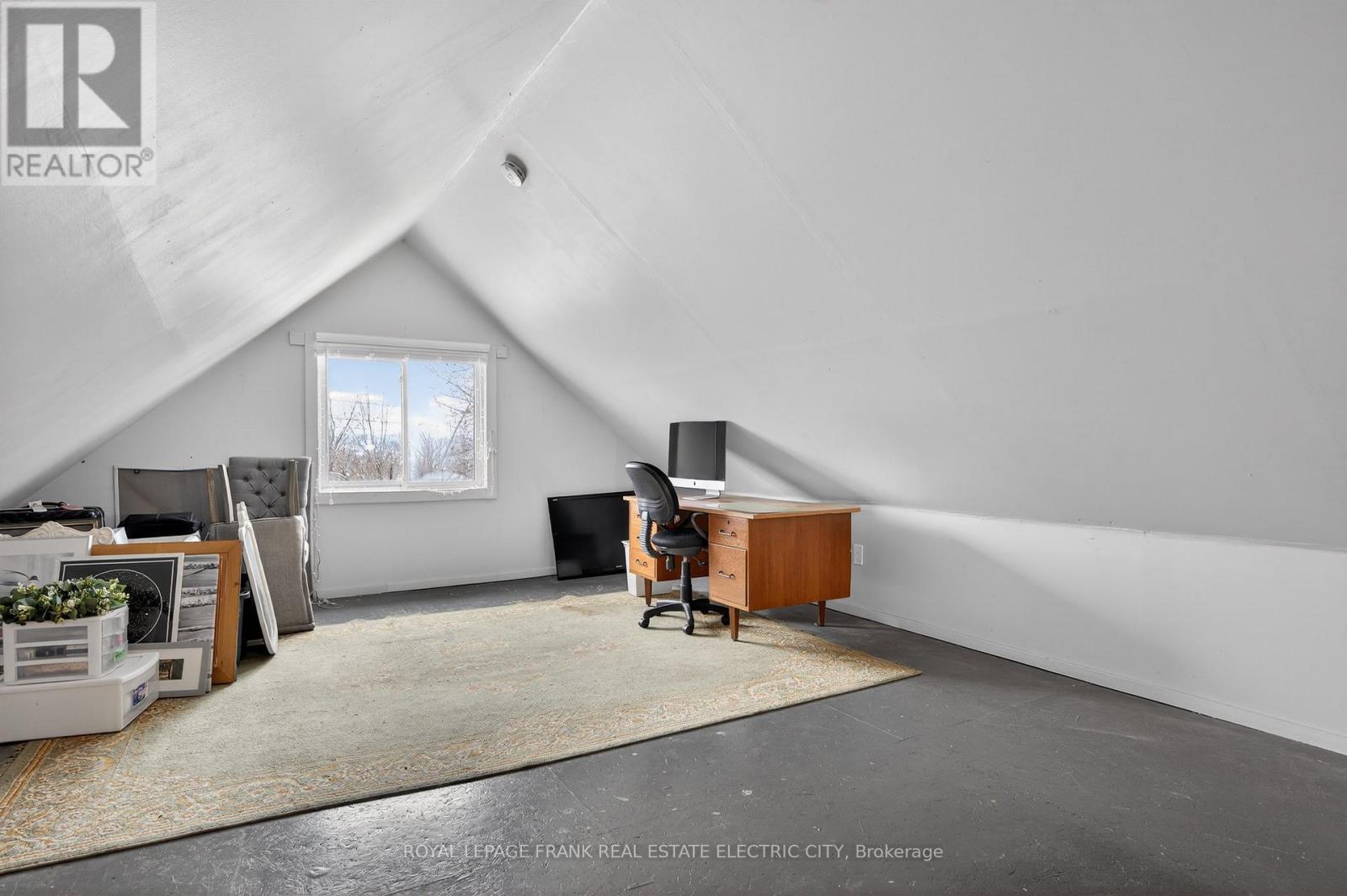 647 Bethune Street, Peterborough, Ontario  K9H 4A2 - Photo 35 - X12779912