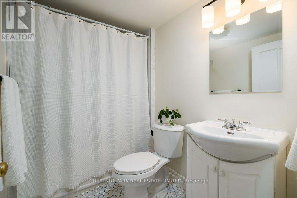 31 Washburn Street, Prince Edward County (Picton Ward), Ontario  K0K 2T0 - Photo 10 - X12779958