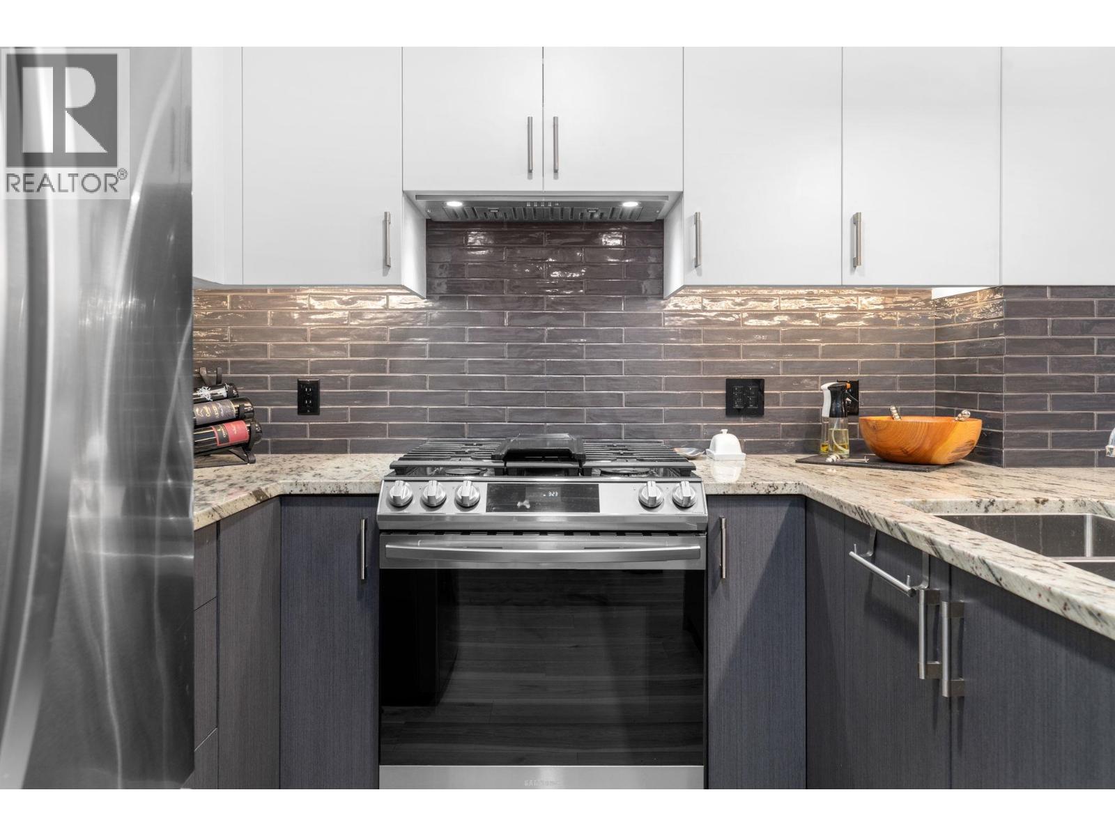 109 400 Klahanie Drive, Port Moody, British Columbia  V3H 5K9 - Photo 13 - R3088392