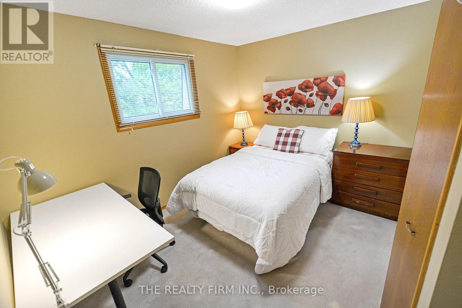 Photo 11 of 34 for 60 Brunswick Avenue