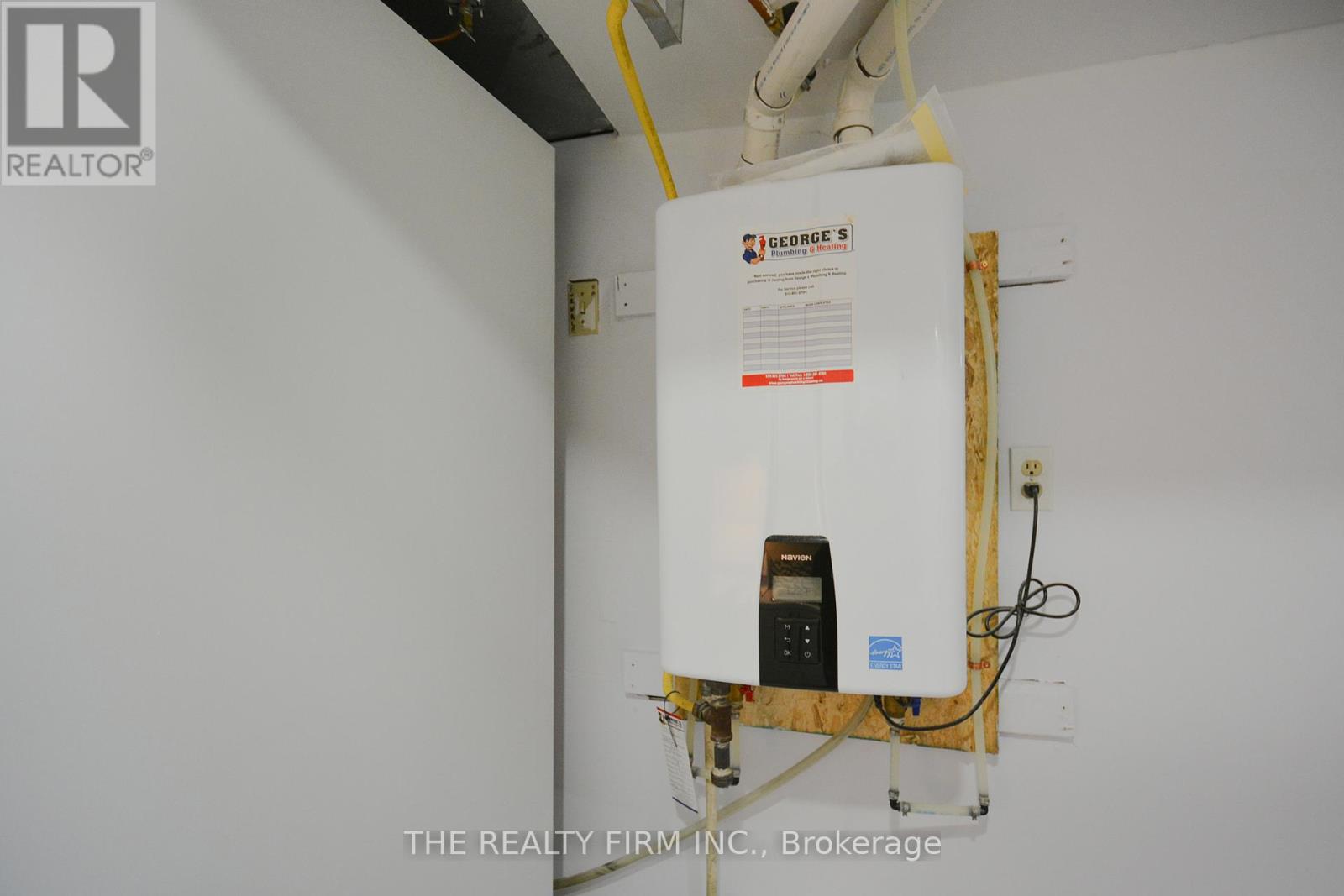 Photo 21 of 34 for 60 Brunswick Avenue