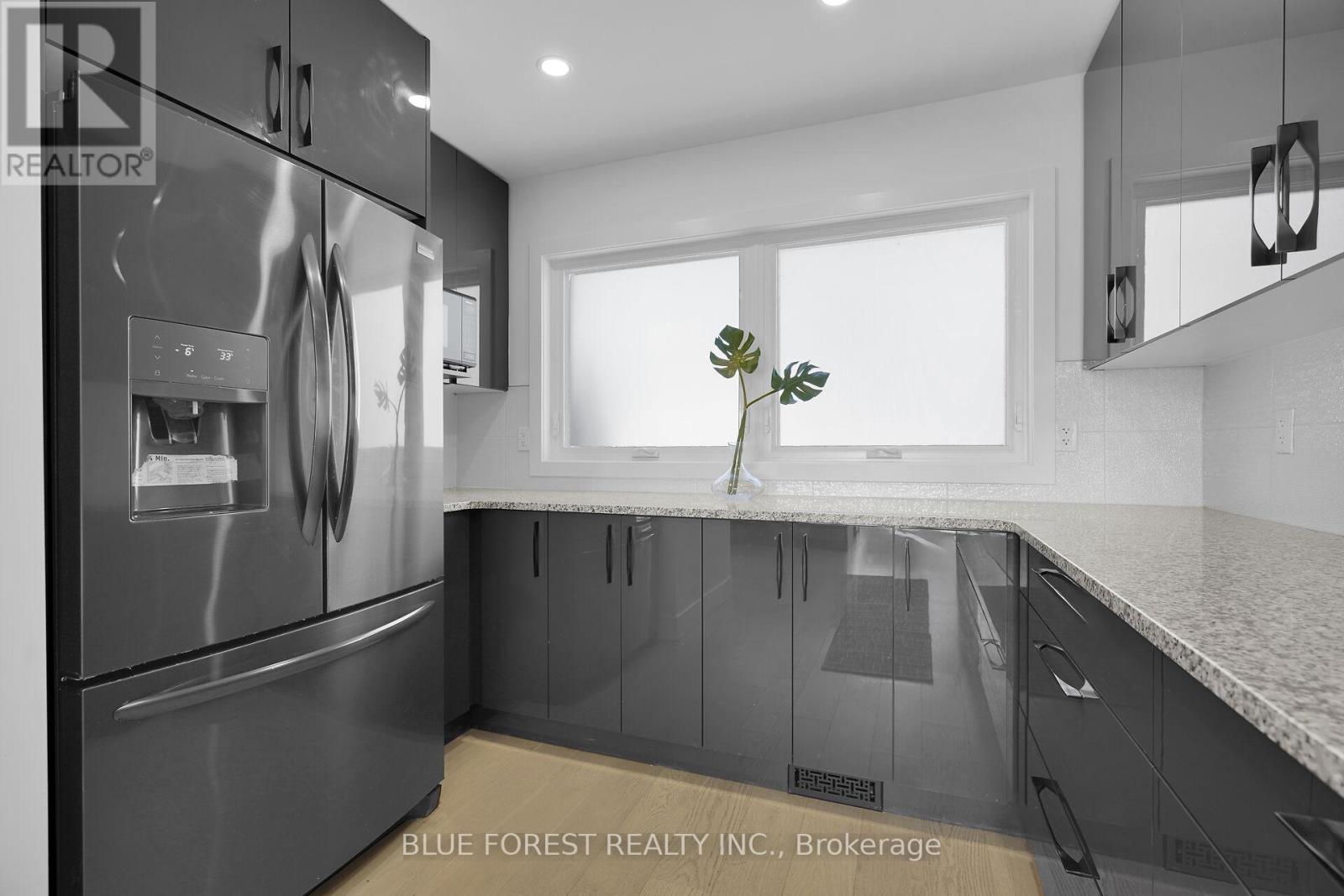 878 Riverside Drive, London North, Ontario  N6H 2T3 - Photo 17 - X12779868