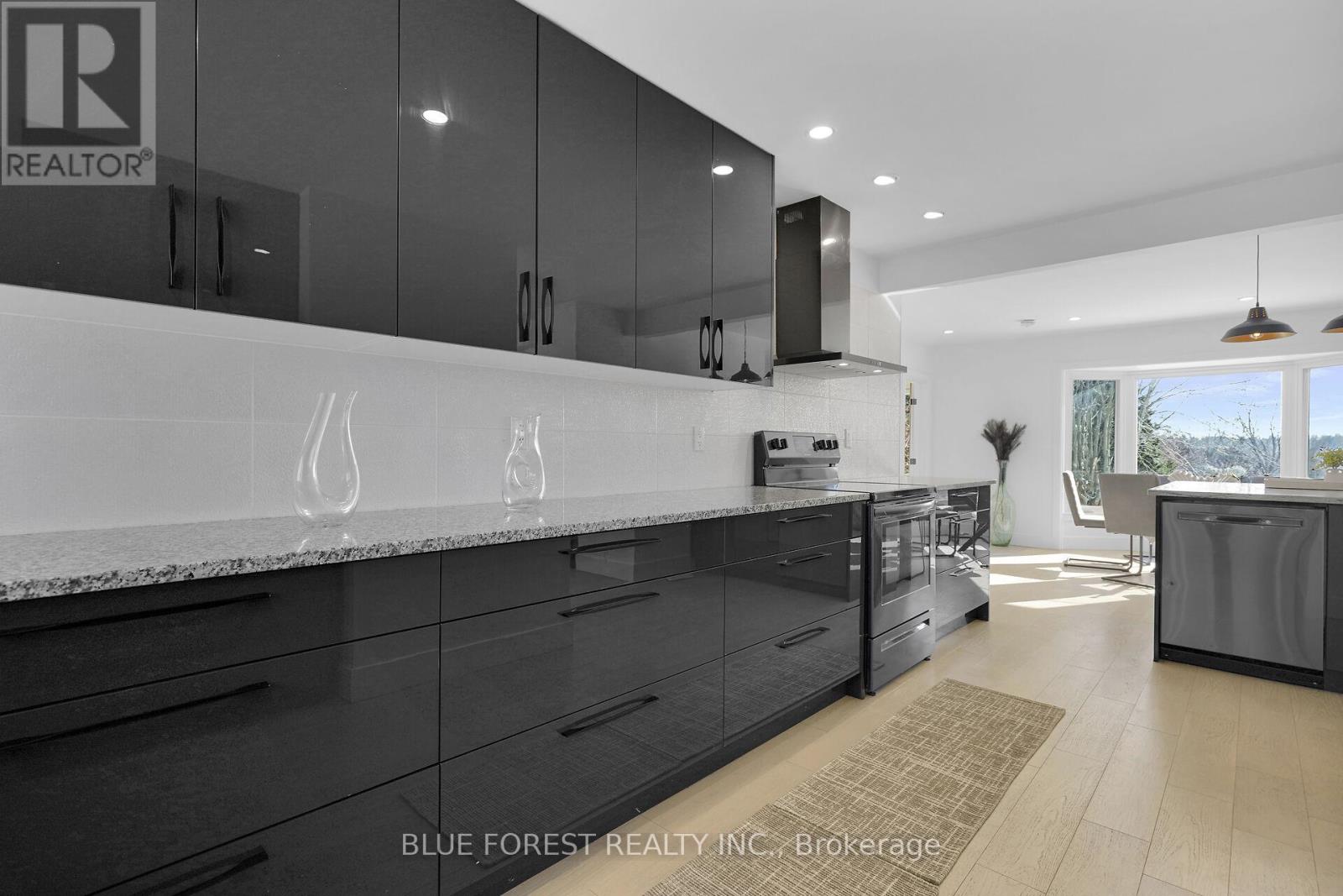 878 Riverside Drive, London North, Ontario  N6H 2T3 - Photo 18 - X12779868