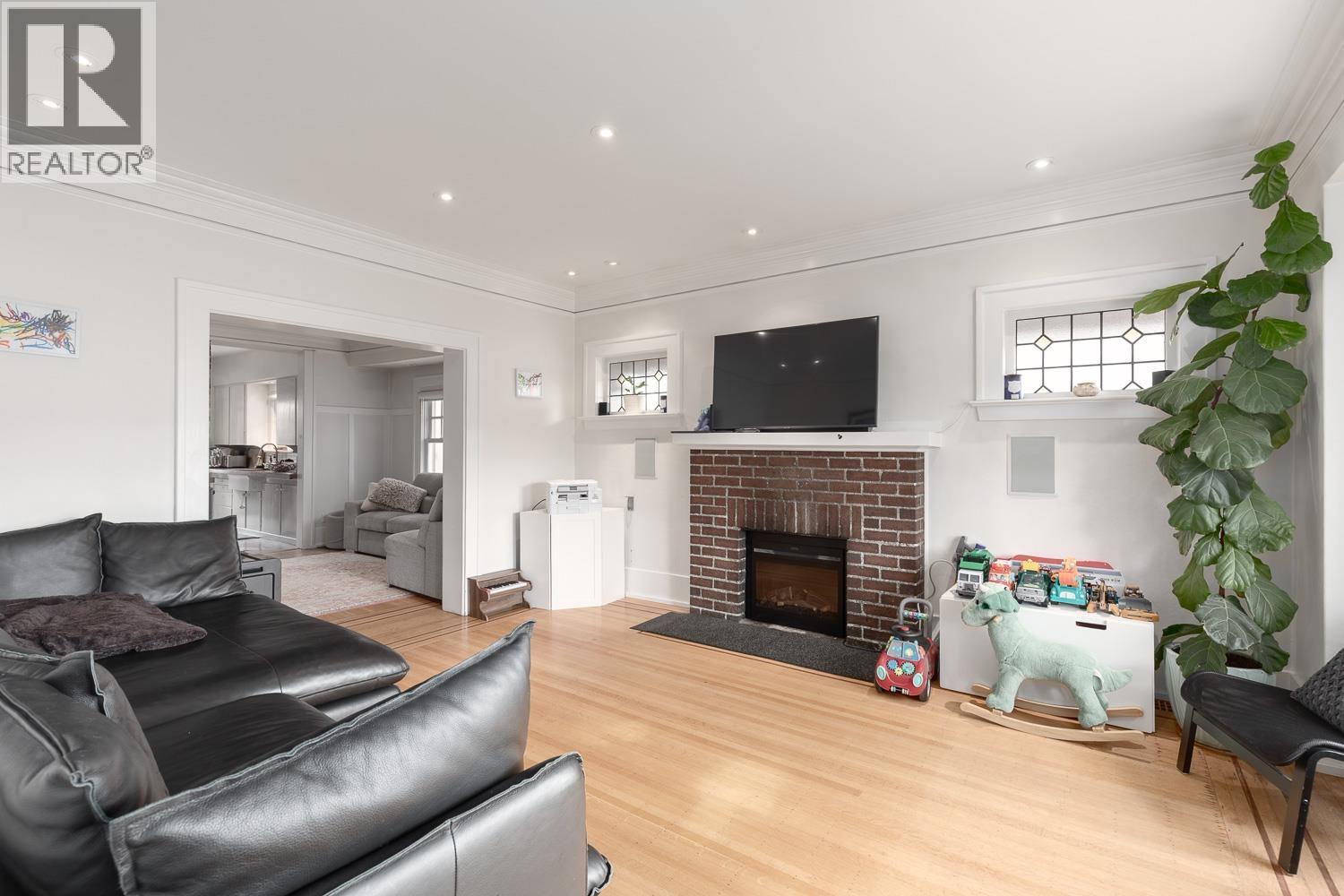 2988 Point Grey Road, Vancouver, British Columbia  V6K 1B1 - Photo 7 - R3058199