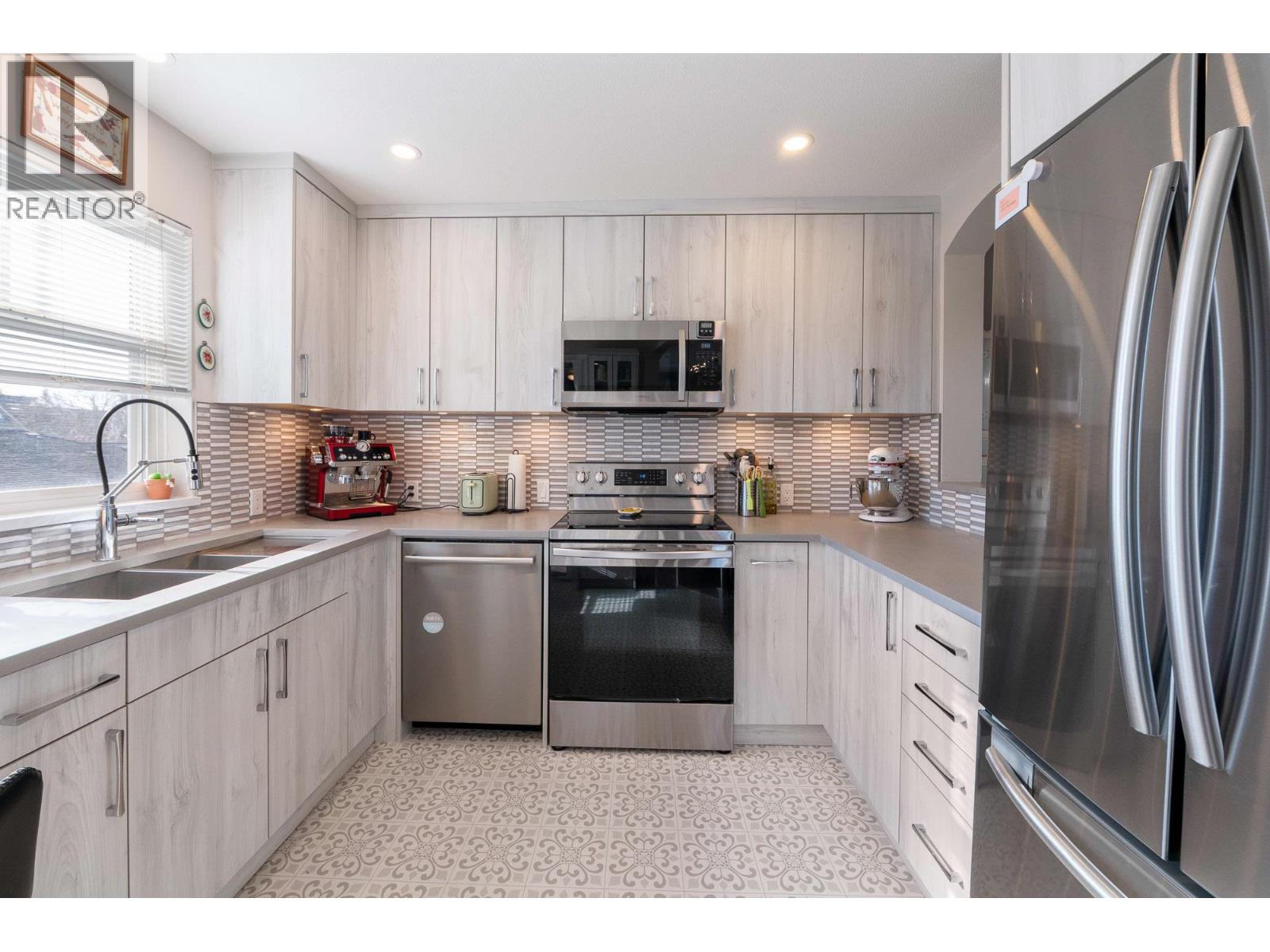 215 4770 52a Street, Delta, British Columbia  V4K 5B5 - Photo 12 - R3088594