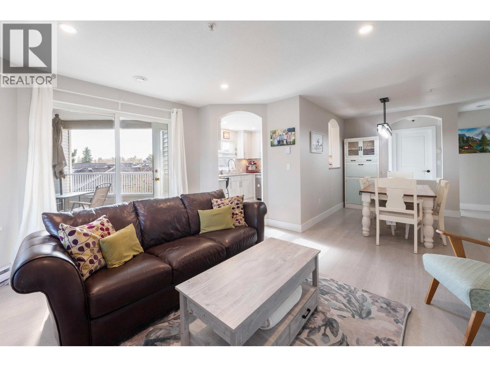 215 4770 52a Street, Delta, British Columbia  V4K 5B5 - Photo 3 - R3088594