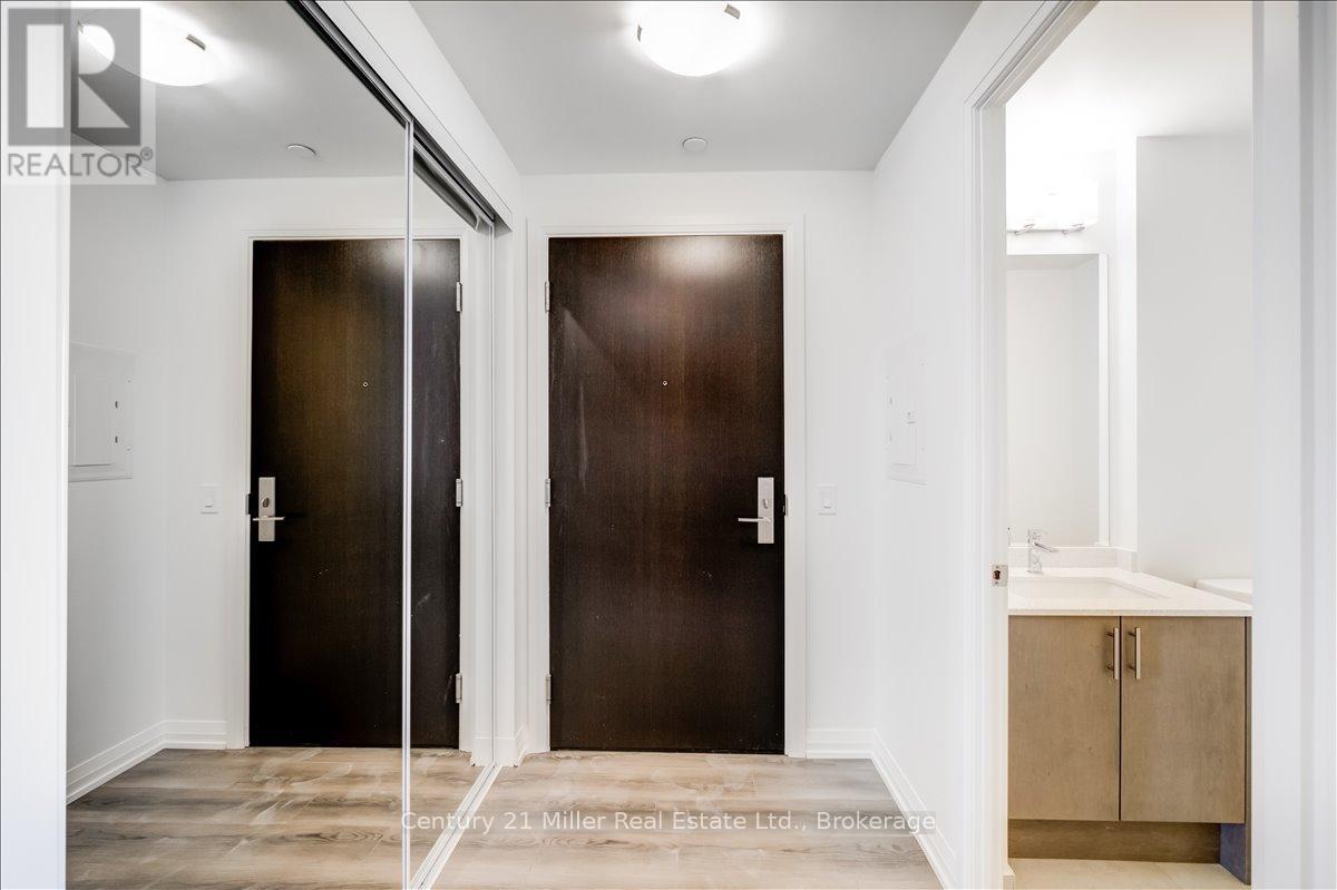 1412 - 9000 Jane Street, Vaughan (Vellore Village), Ontario  L4K 0M6 - Photo 5 - N12779976