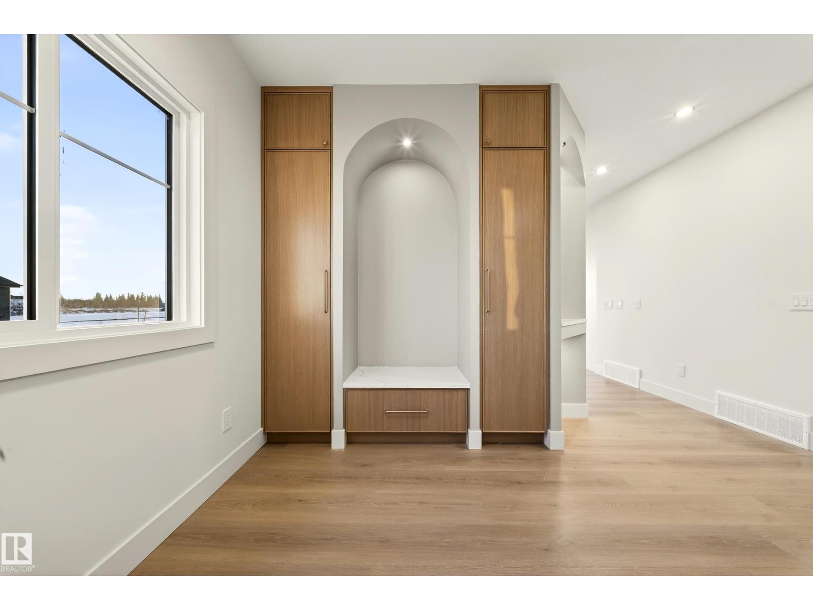 8924 Mayday Way Sw, Edmonton, Alberta  T6X 3E9 - Photo 4 - E4472990