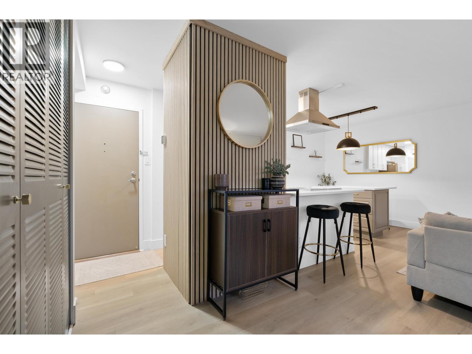 405 4105 Imperial Street, Burnaby, British Columbia  V5J 1A6 - Photo 4 - R3088524