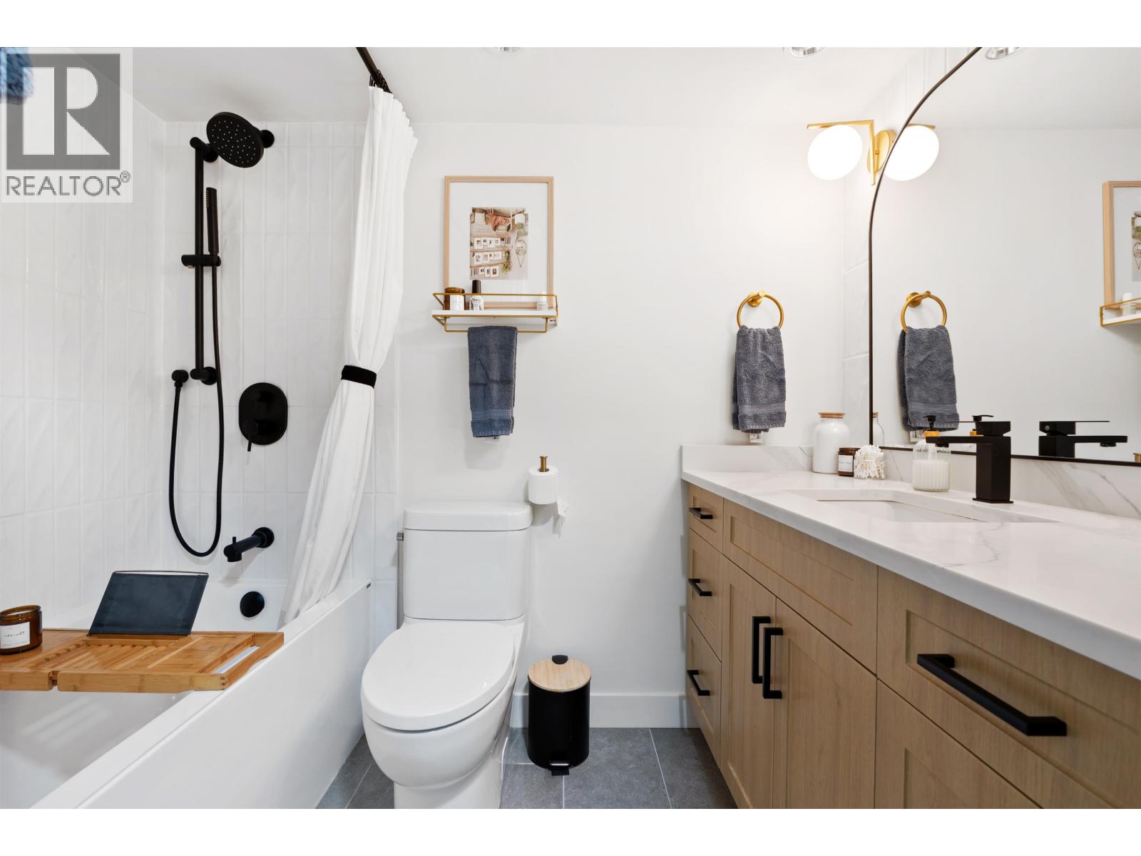 405 4105 Imperial Street, Burnaby, British Columbia  V5J 1A6 - Photo 18 - R3088524