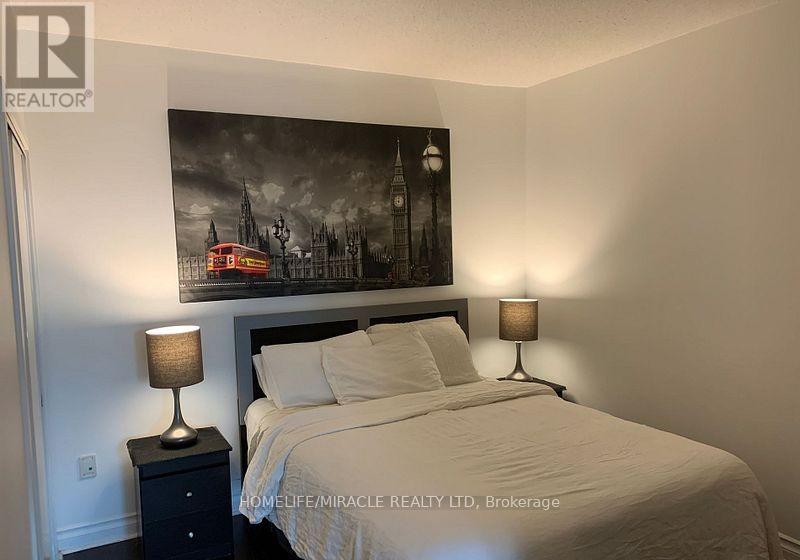 1105 - 35 Mariner Terrace, Toronto, Ontario  M5V 3V9 - Photo 7 - C12779784