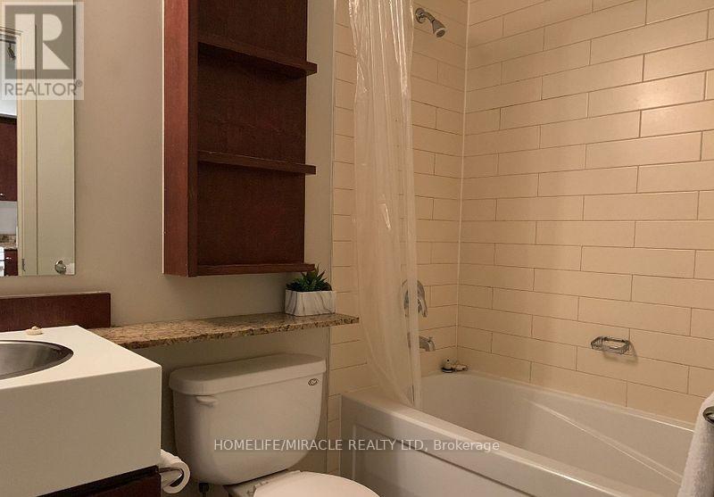 1105 - 35 Mariner Terrace, Toronto, Ontario  M5V 3V9 - Photo 8 - C12779784