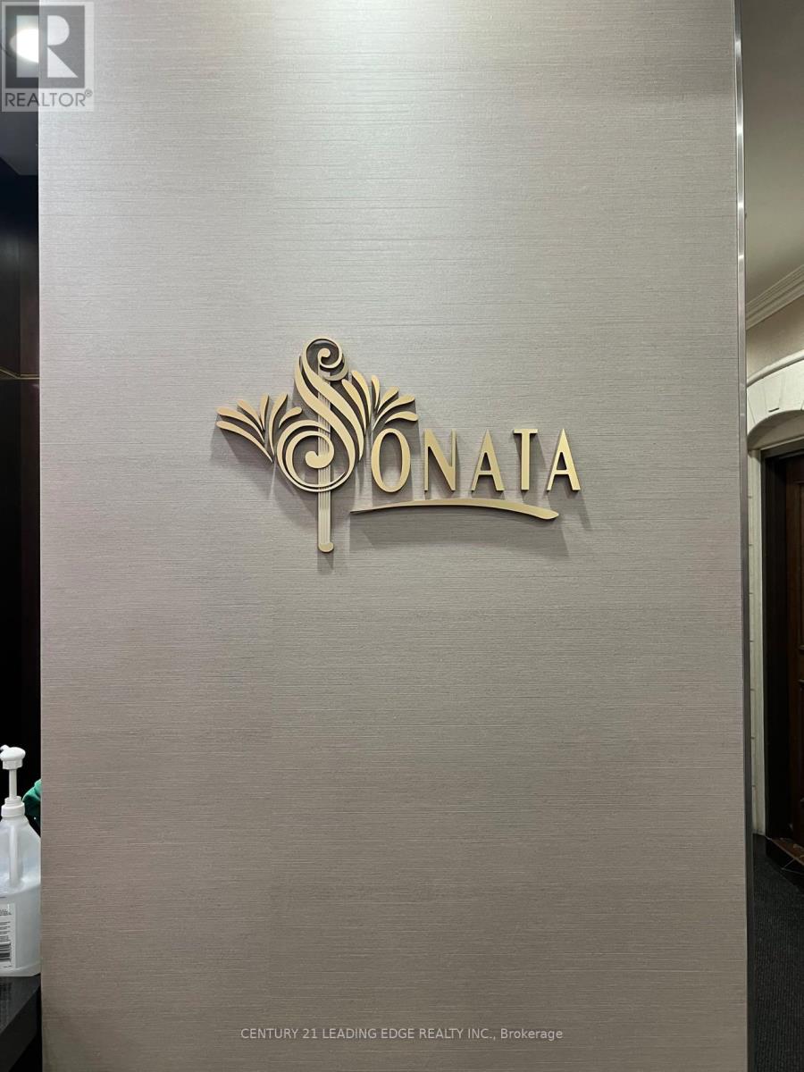 2505 MASTER BR - 7 LORRAINE DRIVE, Toronto, Ontario