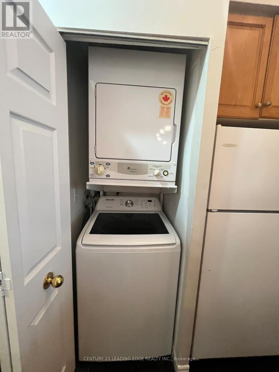 2505 Master Br - 7 Lorraine Drive, Toronto, Ontario  M2N 7H2 - Photo 12 - C12779822