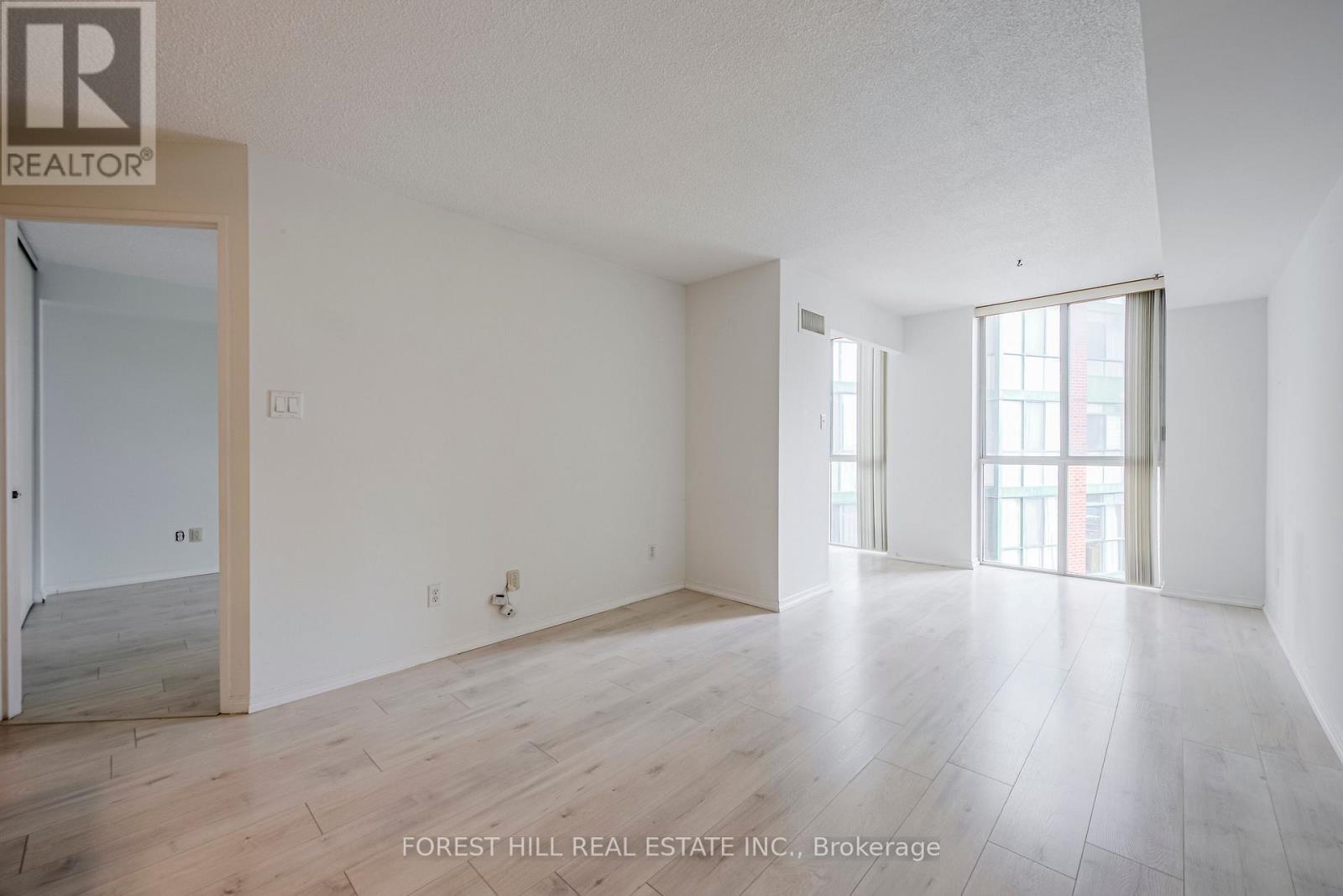 1002 - 801 King Street W, Toronto, Ontario  M5V 3C9 - Photo 11 - C12779848