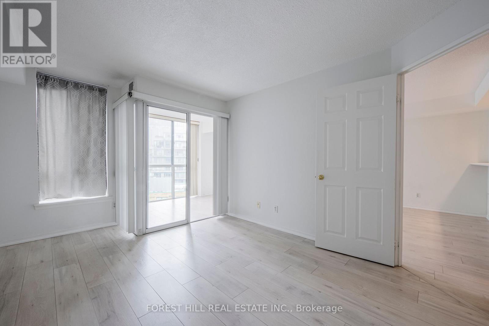 1002 - 801 King Street W, Toronto, Ontario  M5V 3C9 - Photo 19 - C12779848