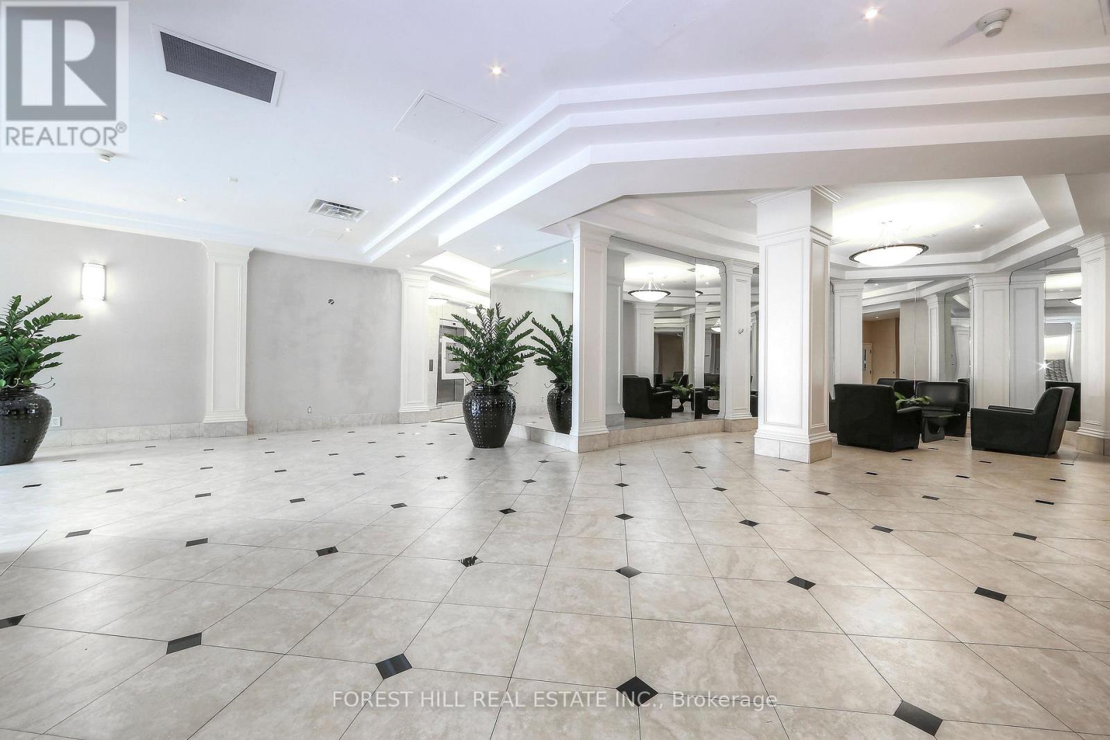 1002 - 801 King Street W, Toronto, Ontario  M5V 3C9 - Photo 2 - C12779848