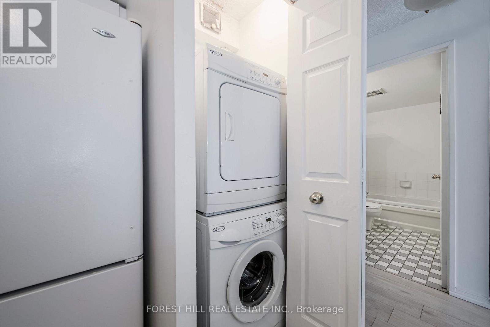 1002 - 801 King Street W, Toronto, Ontario  M5V 3C9 - Photo 23 - C12779848