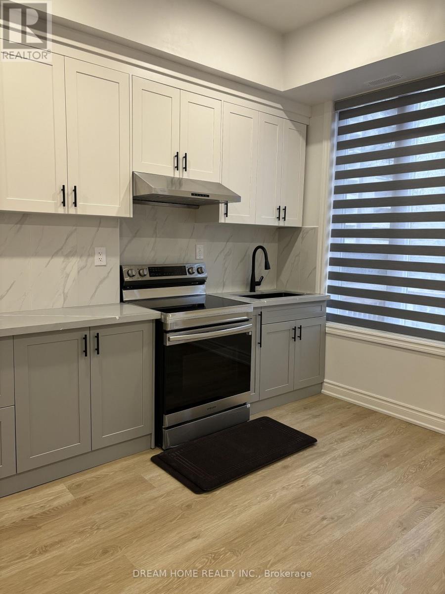 201 - 337 Mutual Street, Toronto, Ontario  M4Y 1X6 - Photo 4 - C12779936