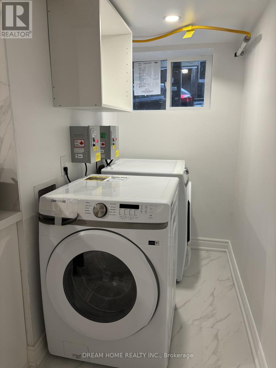 201 - 337 Mutual Street, Toronto, Ontario  M4Y 1X6 - Photo 9 - C12779936