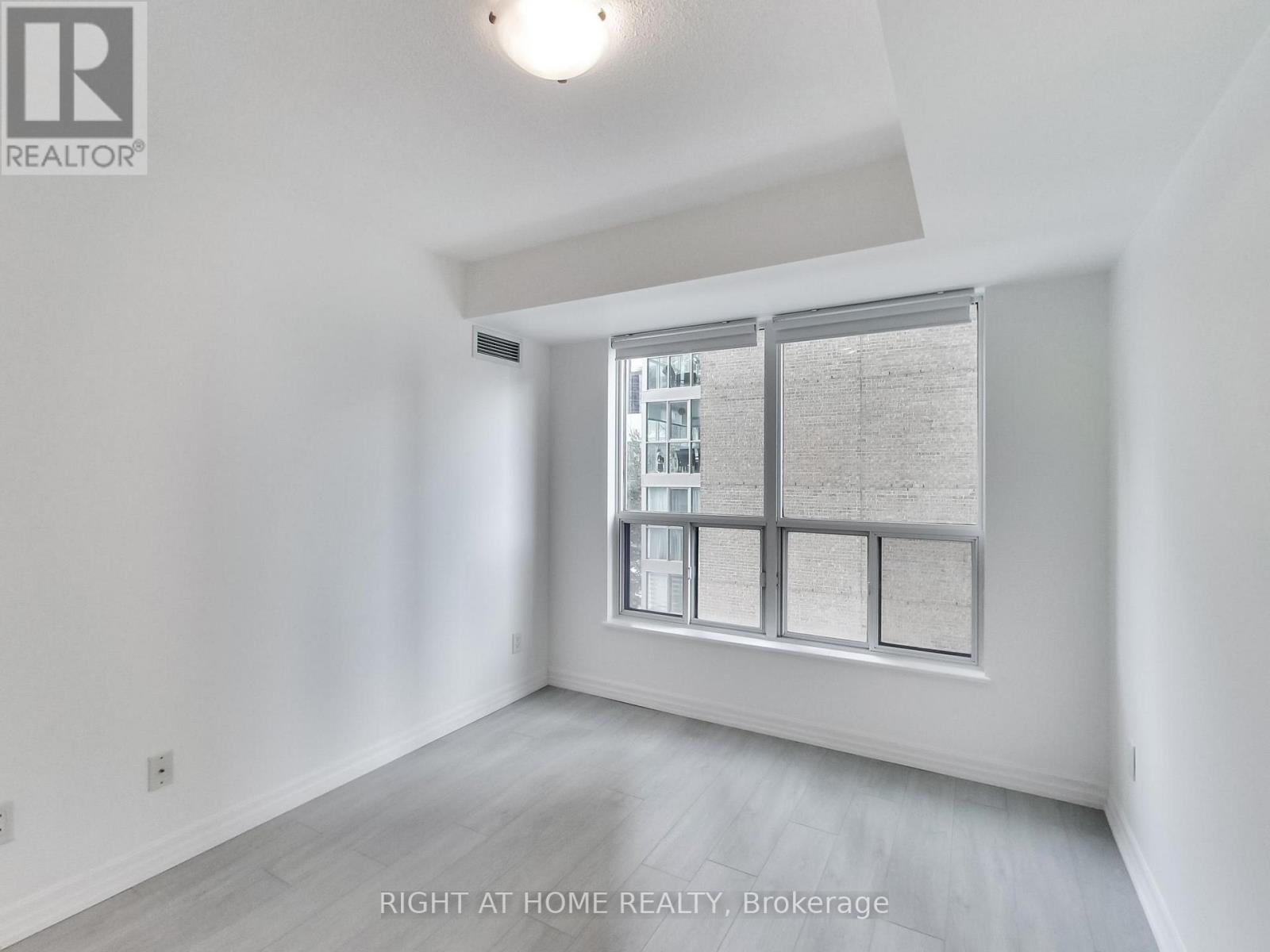 711 - 300 Bloor Street E, Toronto, Ontario  M4W 3Y2 - Photo 32 - C12779962