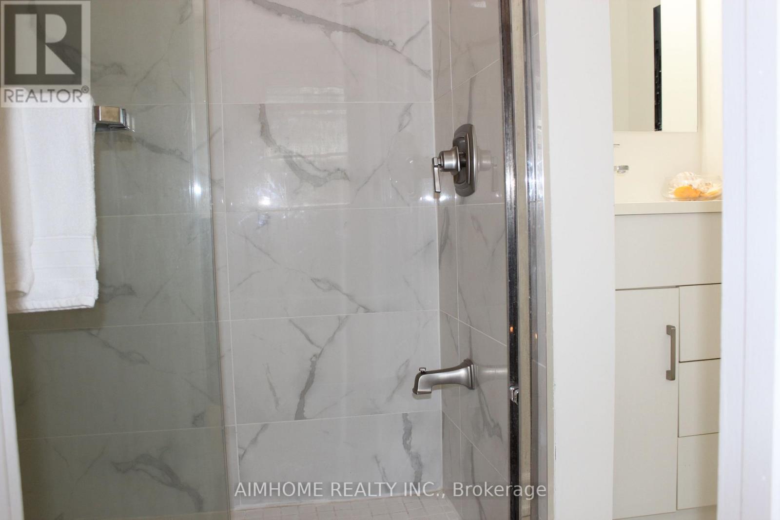 2311 Bridletowne Circle, Toronto, Ontario  M1W 2L3 - Photo 24 - E12779738