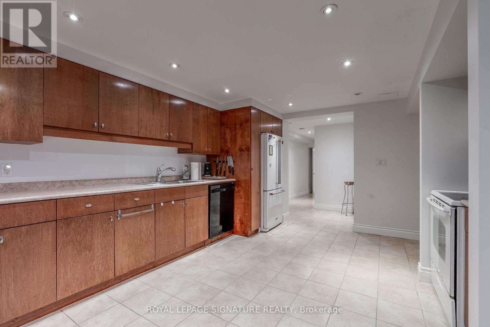 Lower - 20 Stonemanse Court, Toronto, Ontario  M1G 3V3 - Photo 12 - E12779740