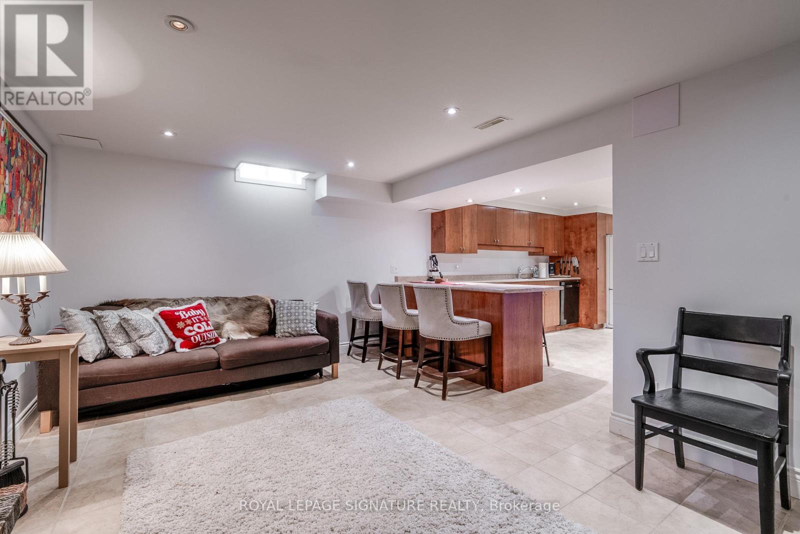 Lower - 20 Stonemanse Court, Toronto, Ontario  M1G 3V3 - Photo 2 - E12779740