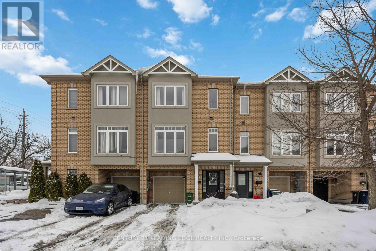 4 CURRAN HALL CRESCENT, Toronto, Ontario