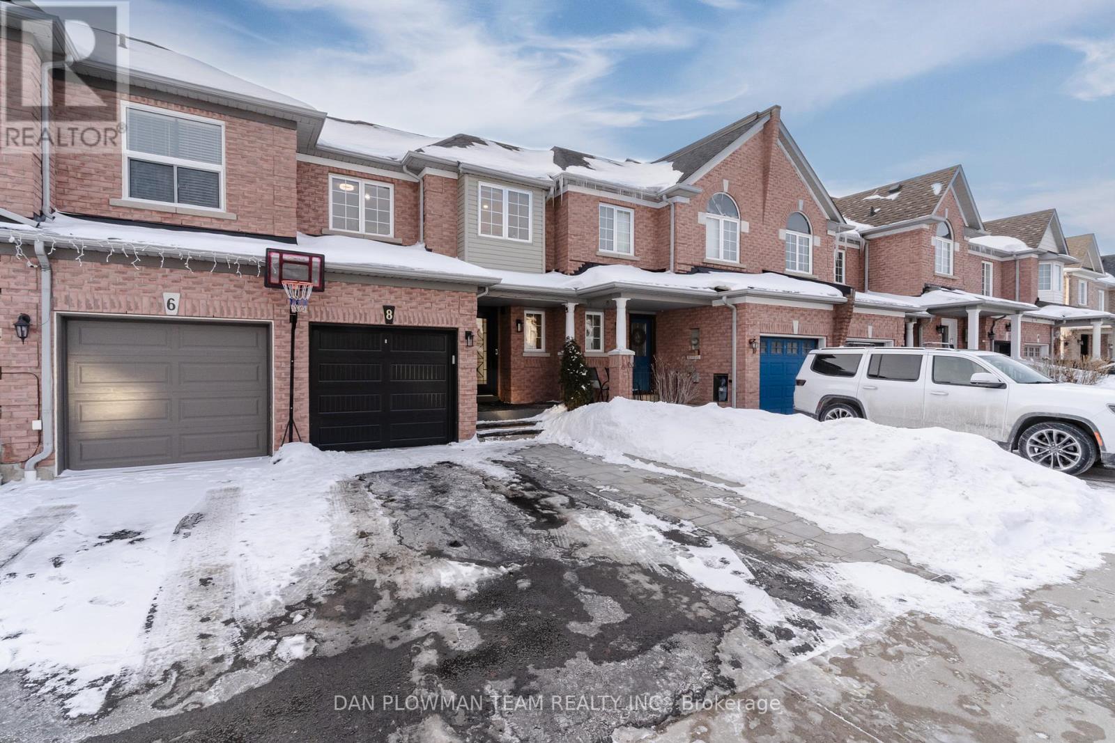 8 Oglevie Drive, Whitby, Ontario  L1R 2Y4 - Photo 2 - E12779932