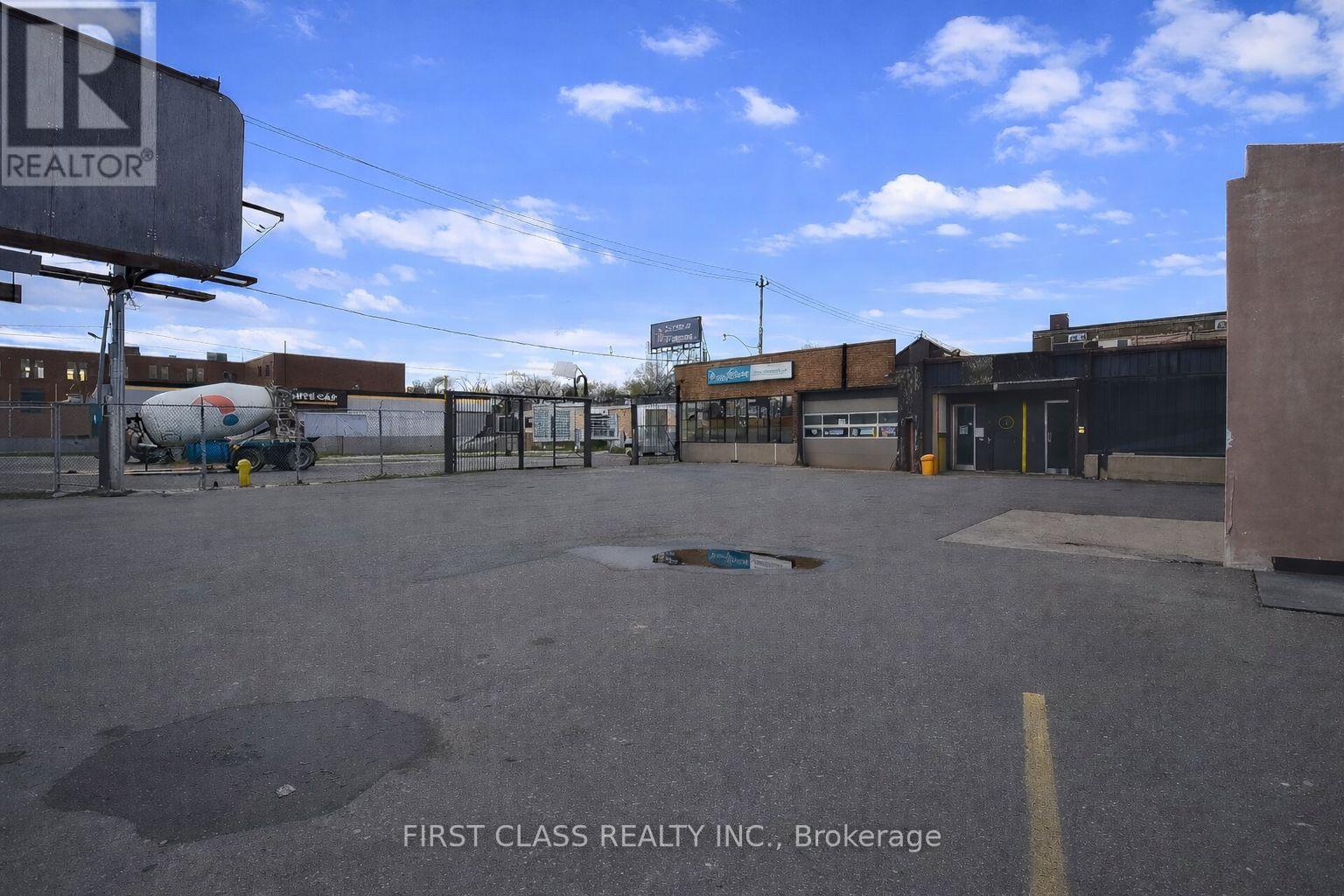 2 - 3 Carlaw Avenue, Toronto, Ontario  M4M 2R6 - Photo 25 - E12779934