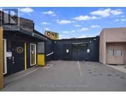 2 - 3 CARLAW AVENUE, Toronto, Ontario