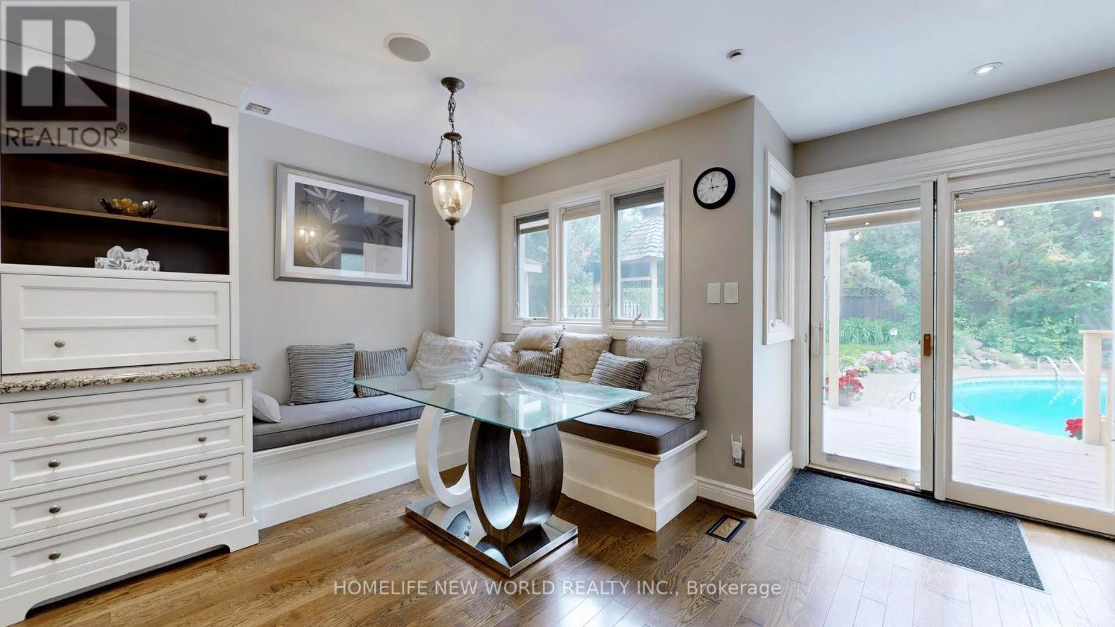 33 Beatty Crescent, Aurora, Ontario  L4G 5V3 - Photo 14 - N12779804